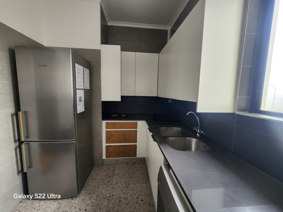 To Let 2 Bedroom Property for Rent in Lagoon Beach Western Cape